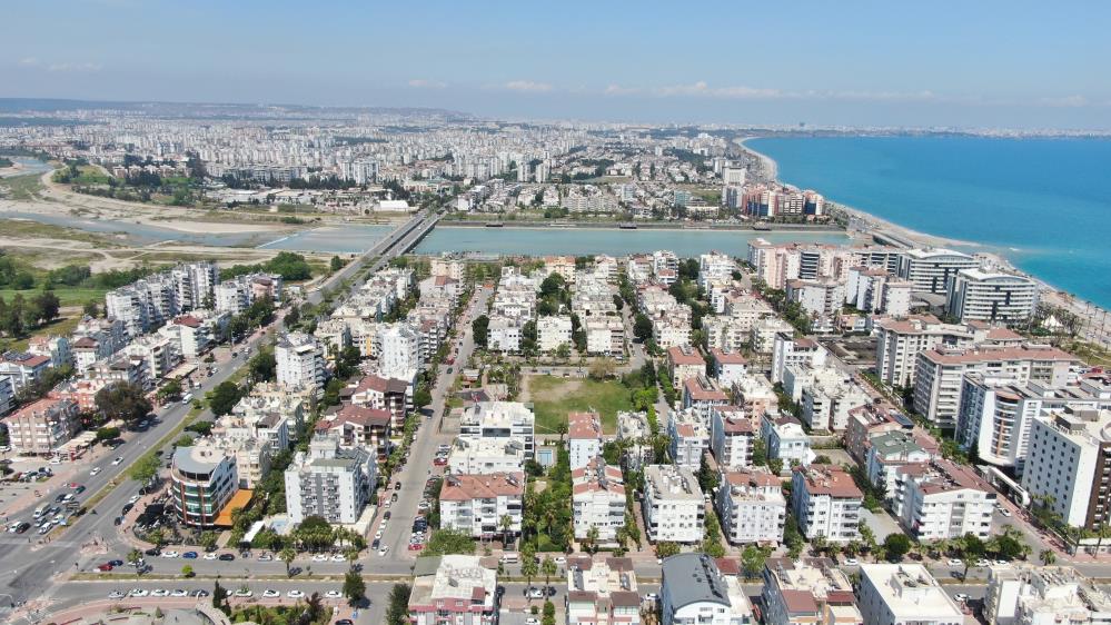 Yabancılara konut satışında zirveyi bırakmadı