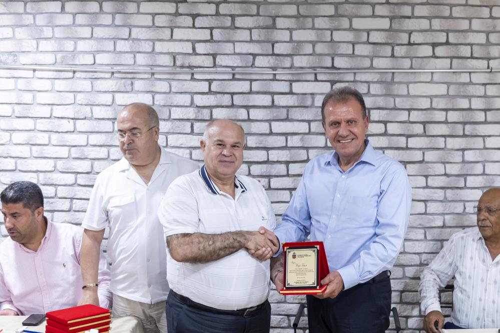 Seçer: 