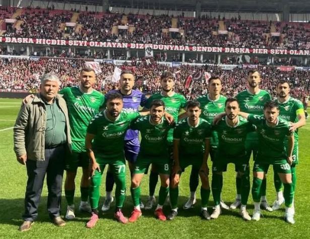 Anamur Belediyespor Deplasmanda 3 Puana Uzandı  3-0