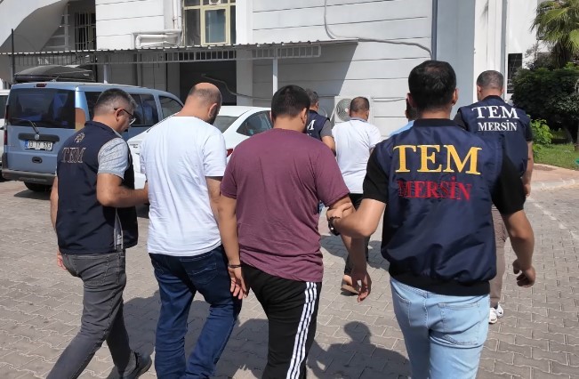 Terör örgütü DEAŞ operasyonu: 8 gözaltı