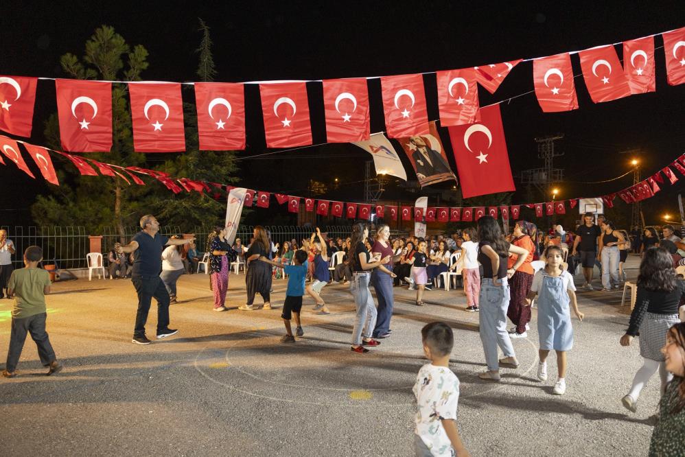 Yaylaları türküler ve halk oyunlarıyla şenlendi