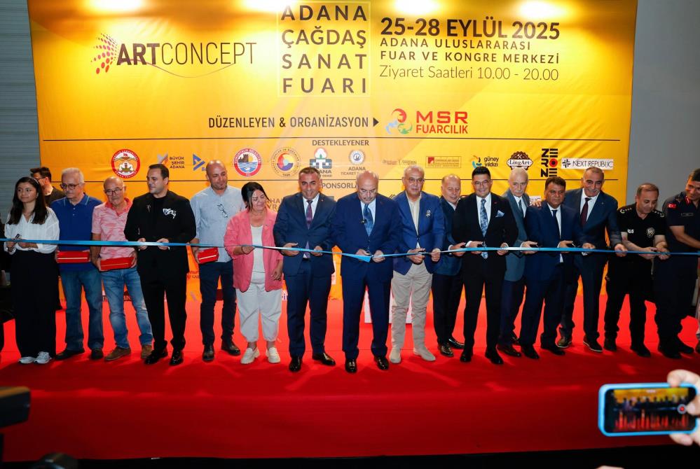 Sanatçının 'doğadan sanata' çalışması büyük ilgi gördü