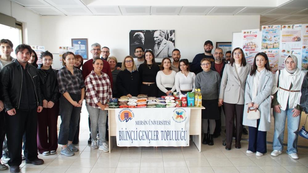 Bilinçli Gençler Topluluğundan lösemili öğrencilere Ramazan desteği