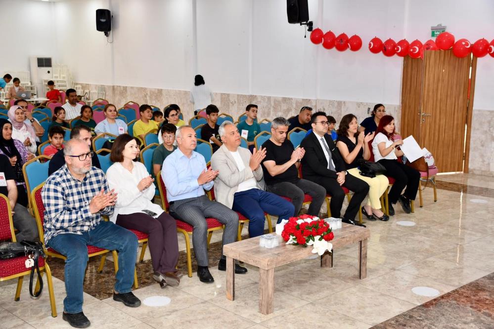 'Ortaokullar Arası Otto Robot Dans Şenliği' düzenlendi