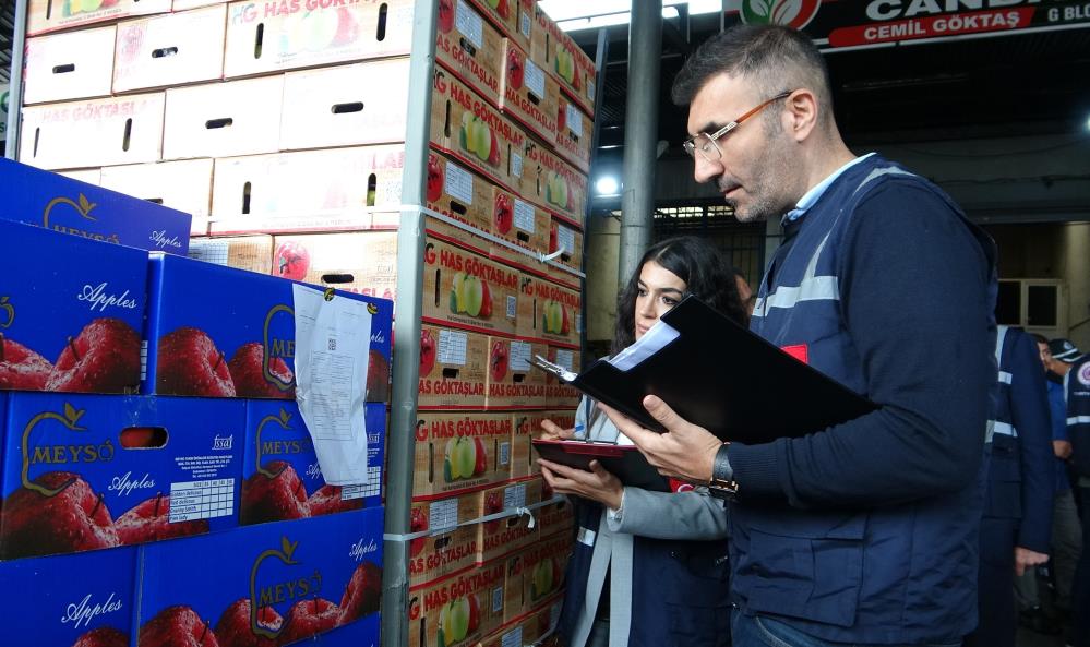 Fahiş fiyata karşı hal denetimleri sürüyor