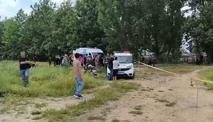 Irmağa giren kadın hayatını kaybetti