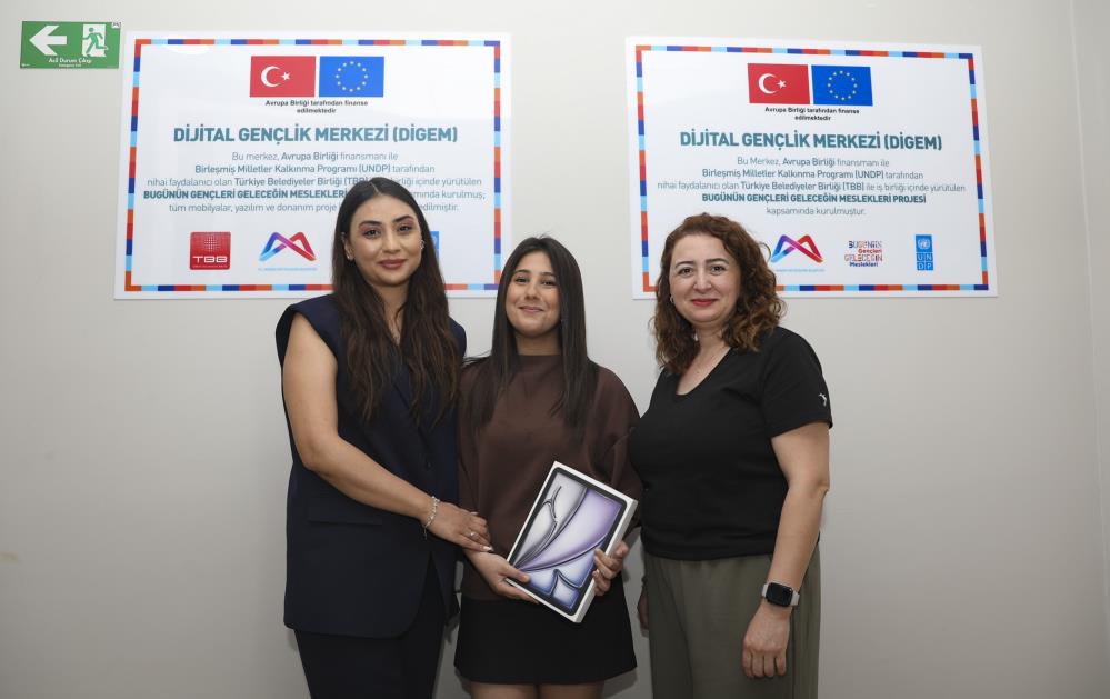 DİGEM öğrencisinden Türkiye ikinciliği başarısı