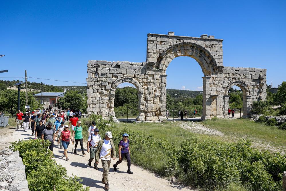 Tarihi Kilikya Yolunun 10'uncu etabı doğaseverleri buluşturdu