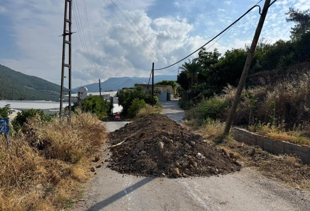 Bozyazı’da yol krizi büyüyor
