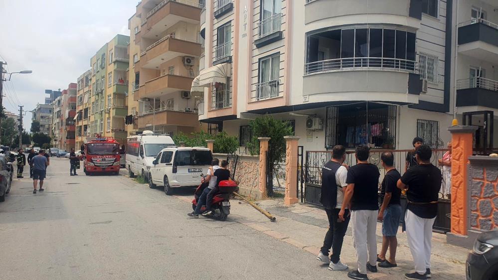 Halat koptu, 2 işçi yaralandı