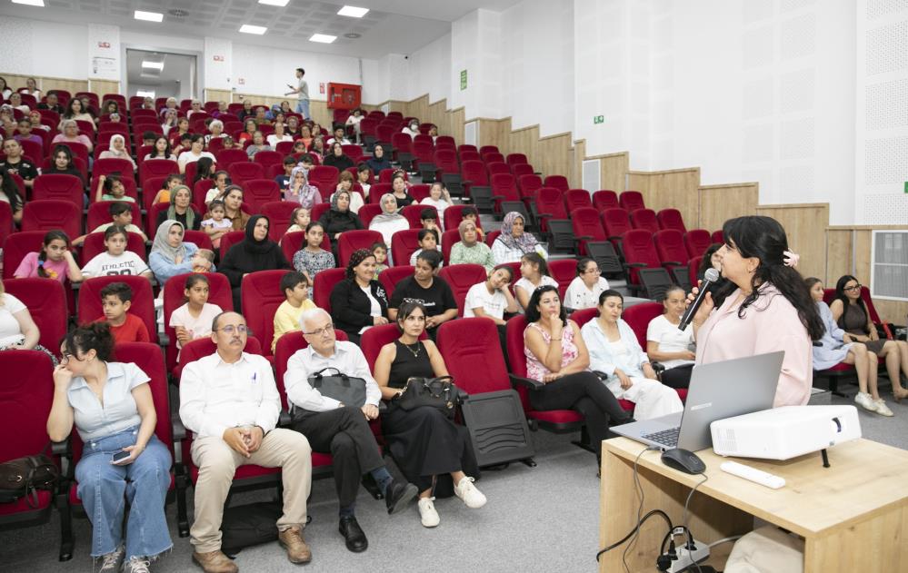 Çocuk işçiliğine karşı farkındalık semineri