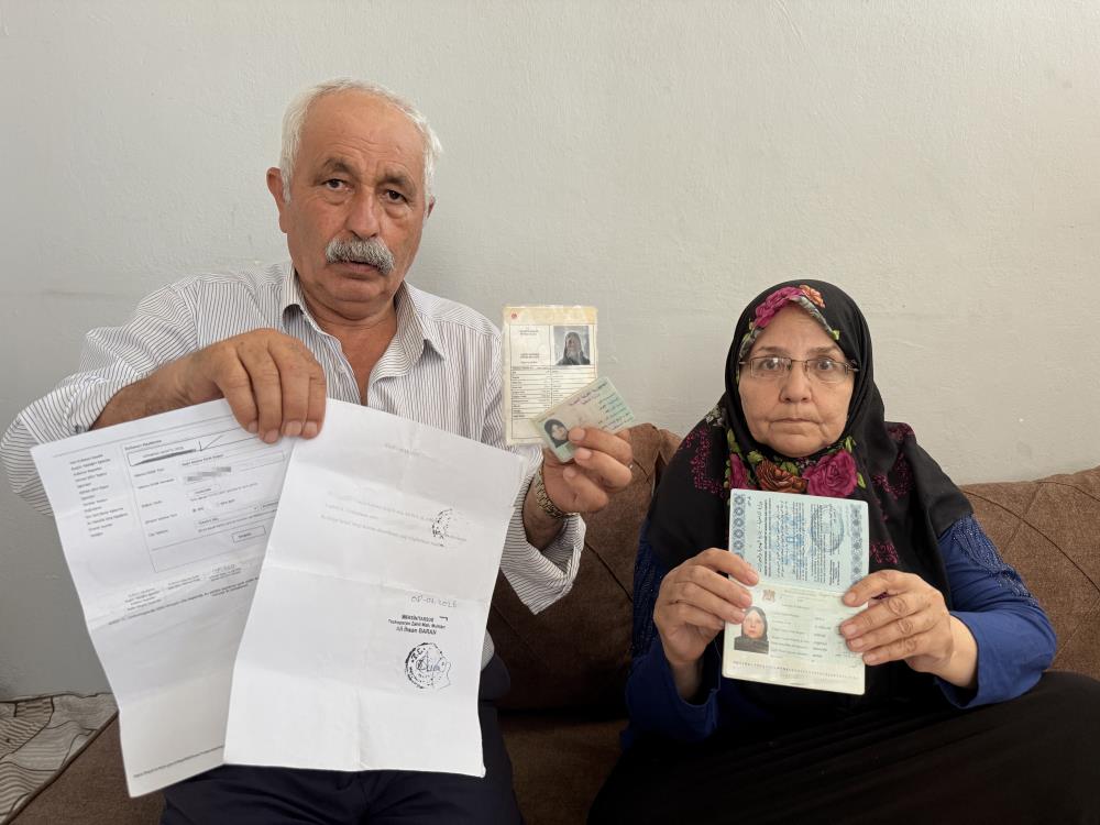 Yaşayan kadın polis kontrolünde resmi kayıtlarda ölü olduğunu öğrendi