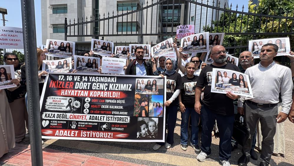 ikiz kardeşler ile iki kuzenin öldüğü kazanın sanığı hakim karşısına çıktı