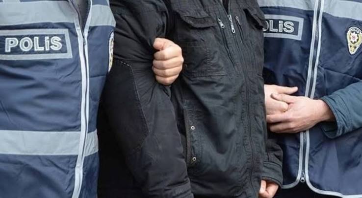 İzinsiz gösteriye 2 tutuklama