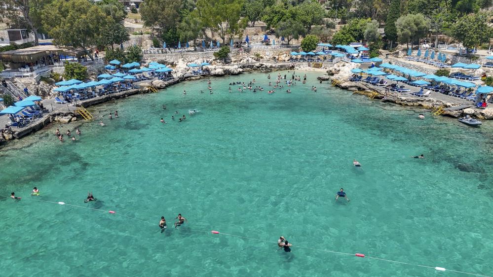 Plajlar yaz sezonunda yoğun ilgi görüyor
