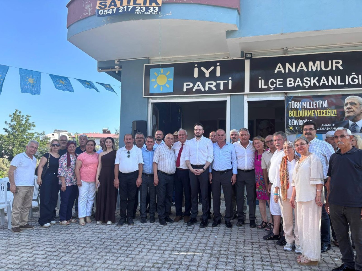 İYİ Parti Genel Başkan Yardımcısı Özatıcı’ya Anamur’da Yoğun İlgi