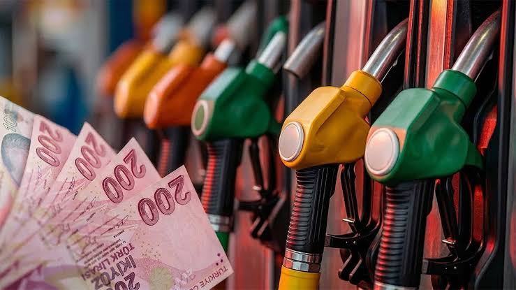 Benzin ve motorine zam geliyor