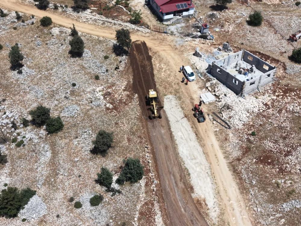 Kırsal mahallelerin yol sorunu çözülüyor