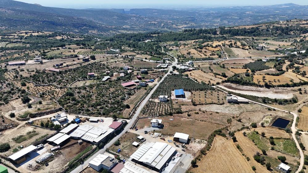 Kırsal yollar güvenli ve konforlu hale getiriliyor