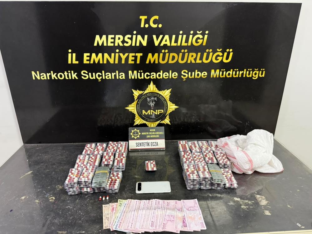 Yakalanan 2 uyuşturucu taciri tutuklandı