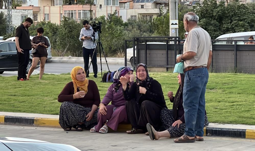 Girne’de ailelerin acılı bekleyişi gece boyunca devam etti