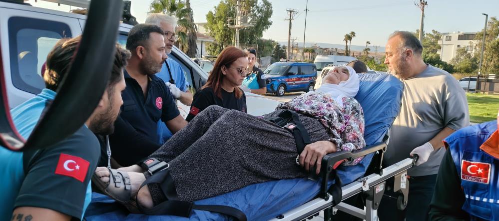 Kazazede yakını, Taşucu Limanı'nda fenalaşarak hastaneye kaldırıldı