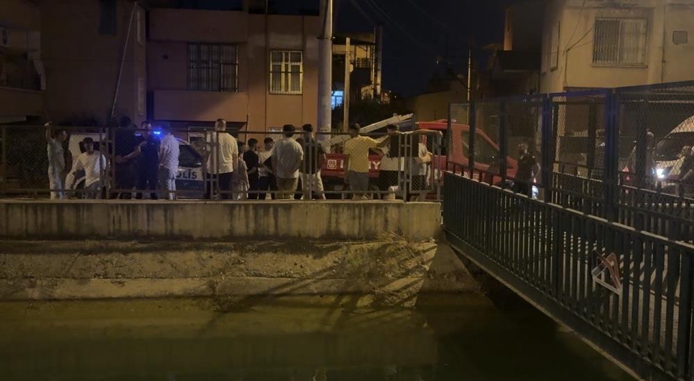 Sulama kanalında can pazarı