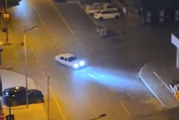 Bir drift attı, iki Tofaş parası gitti