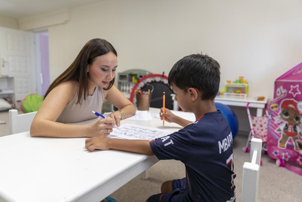 Okula ilk kez başlayacak çocukların ailelerine 'uyum süreci' uyarısı