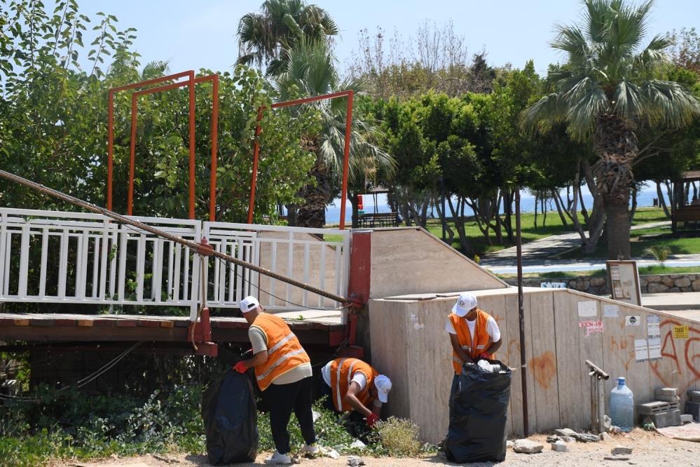 Anamur'da hükümlüler 'Gönüllü Çalışma Modeli' ile örnek çalışmalar yaptı