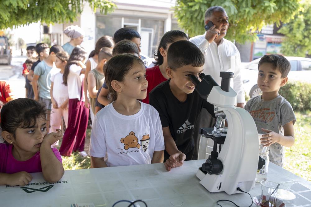 Bilim atölyeleri çocukların ayağına taşındı