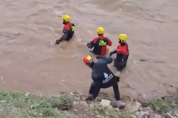 Pendik’te sel felaketi! 1 kişinin cansız bedeni bulundu