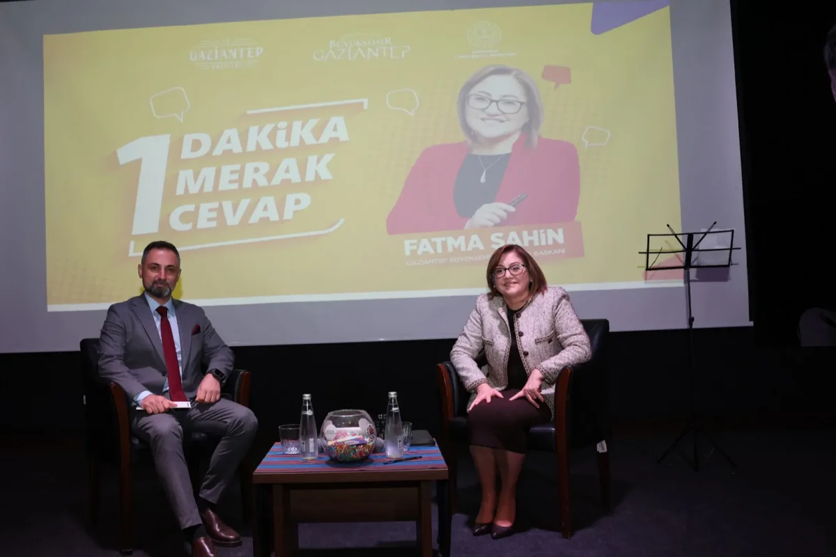 Gaziantep'te bir dakikalık süreyi aşan sürede gençlere gezi sözü