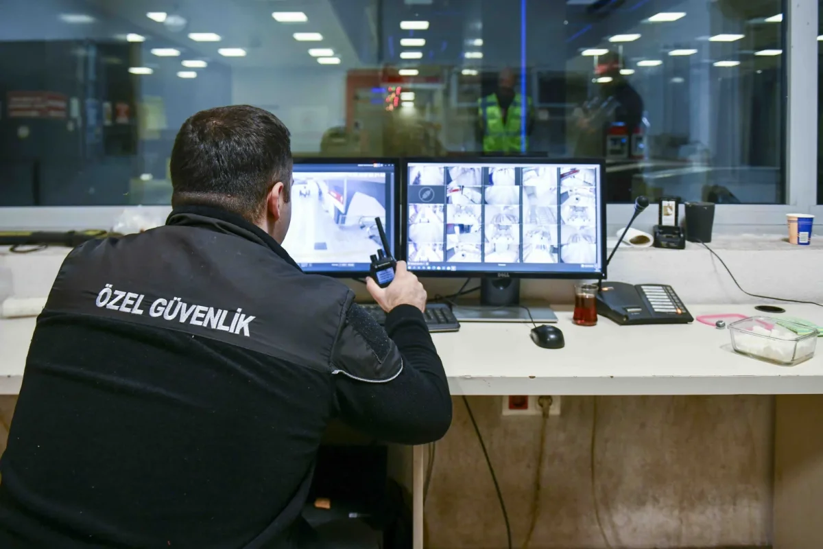Ankara’da yürüyen merdivenlere sirenli uyarı sistemi