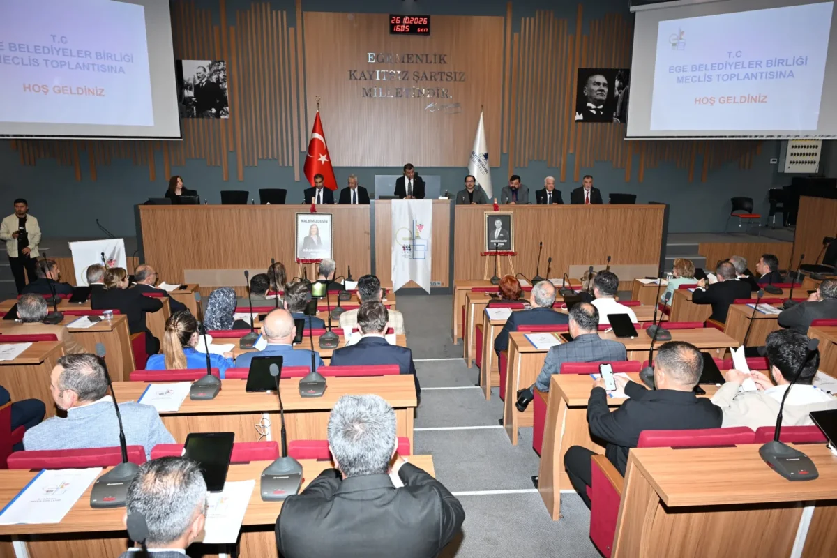 Ege Belediyeler Birliği İzmir'de toplandı