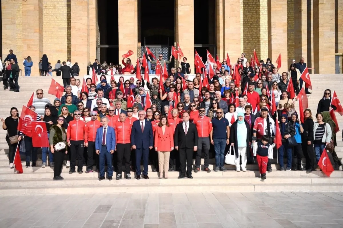 SARDOS’tan tarihi çağrı: Şanlı bayrak hak ettiği yerde sergilensin