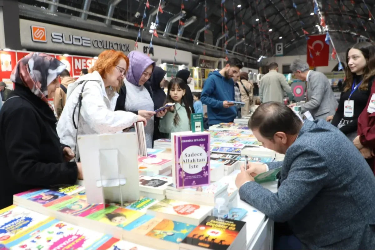 İnegöl kitap günlerinde yazar buluşmaları başlıyor