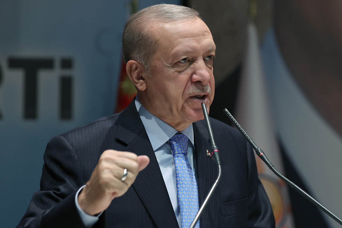 'Amerika'dan, Avrupa'dan gelen destekler sizi kurtarmaz'