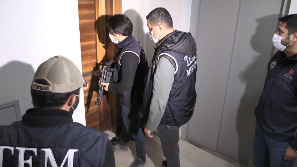 3 ilde FETÖ operasyonu