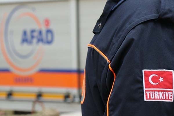 AFAD'a bakanlık değil 'Bakanlıklar üstü yetki' önerisi