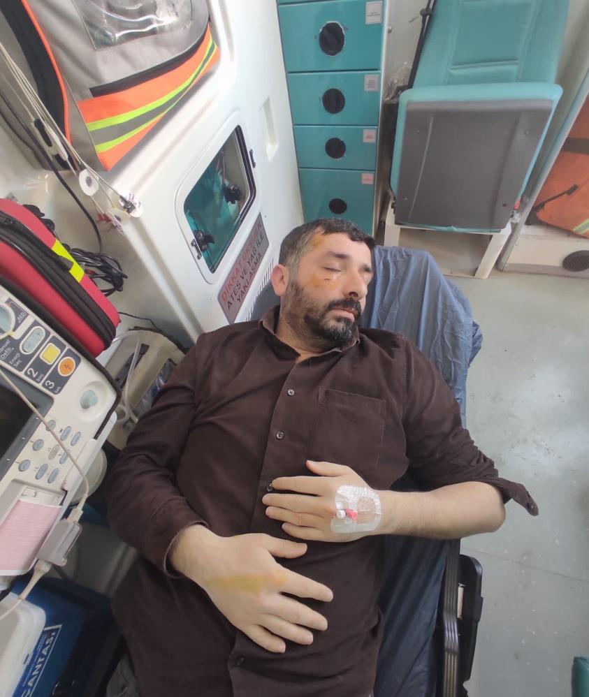 HDP taraftarı Hüdapar'lıların standı önünde havaya ateş etti