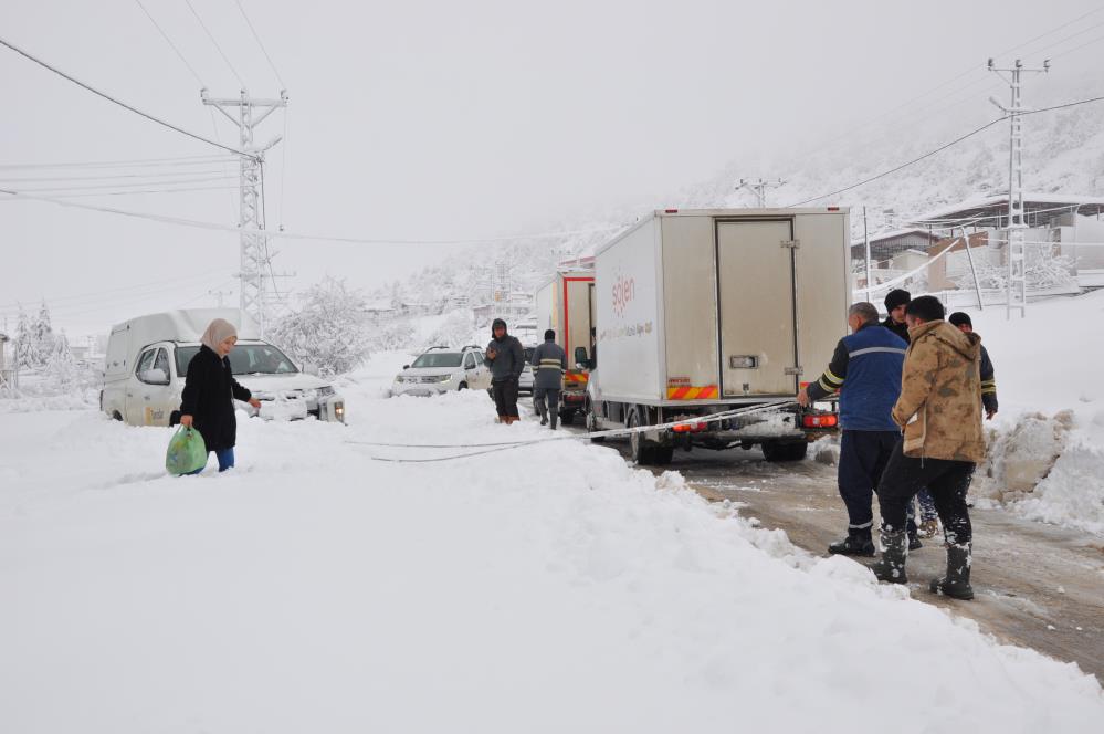 Karaman yolu büyük araçlara kapatıldı