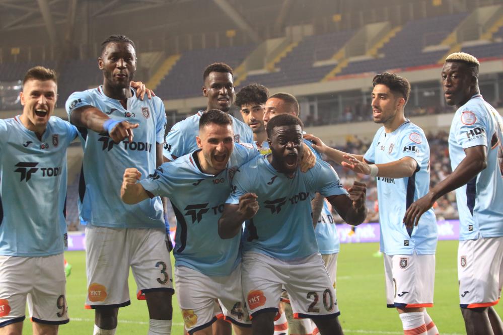 Trendyol Süper Lig: Hatayspor: 1 - RAMS Başakşehir: 2