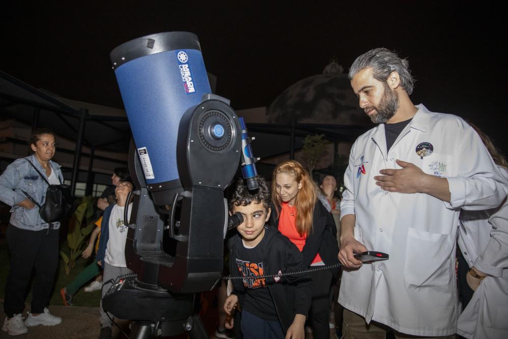 Çocuklar Mercan'da ilk kez 'Gece Gözlem Etkinliği'ne katıldı