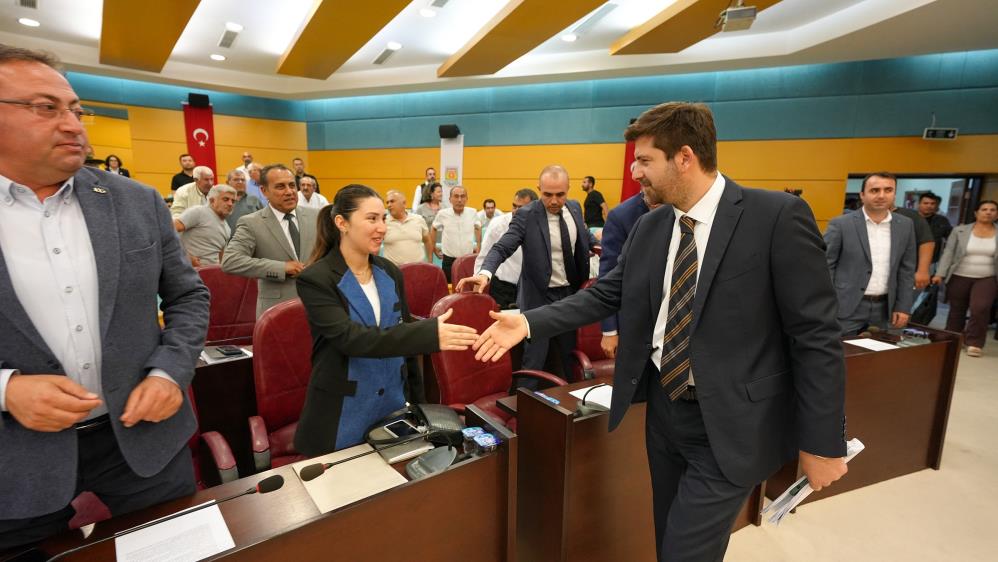 Belediye Meclisinin gündemi 'halk ekmek' ve borçlar oldu