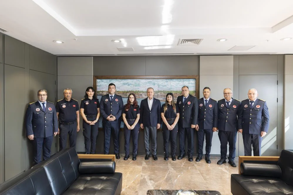 itfaiye personeli, İtfaiye Haftasında Başkan Seçer’le buluştu